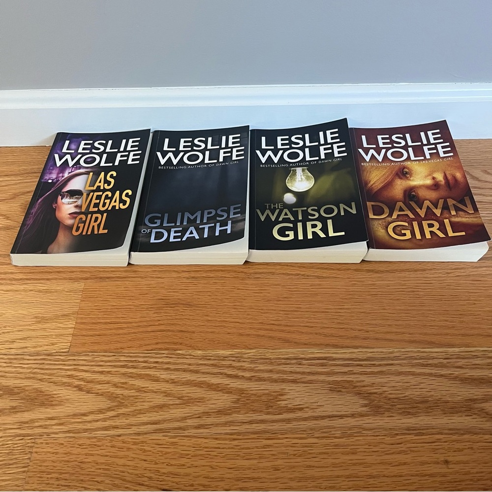 Leslie Wolfe Tess Winnett Series (4 Books) - Picture 2 of 4